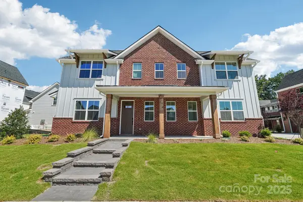 609 Mercury Drive, Tega Cay, SC 29708