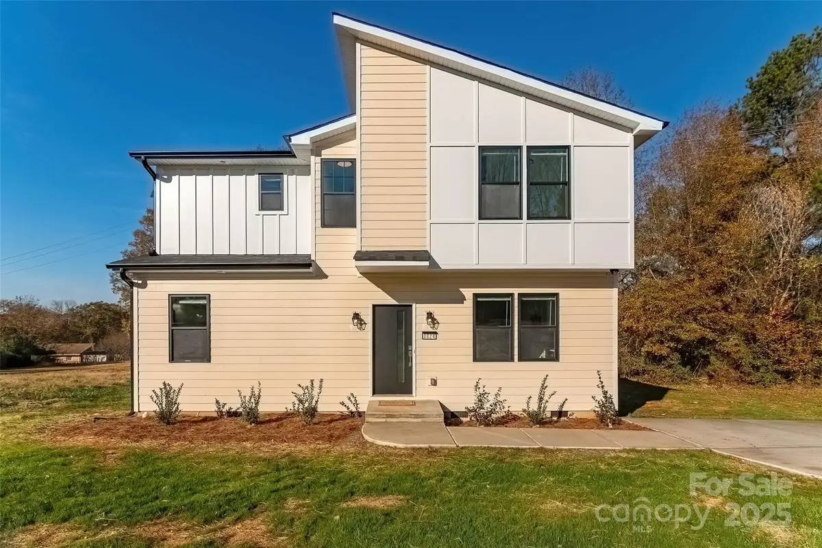 3024 Poplar Circle, Shelby, NC 28152 - Image #1