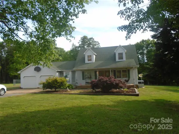 669 Loray Farm Road, Dallas, NC 28034