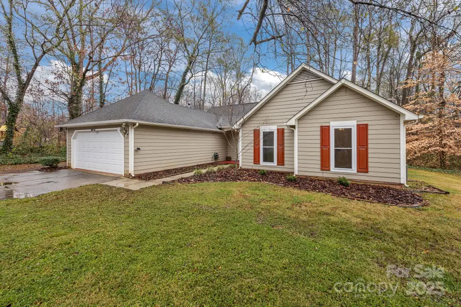 1600 Rocky Glen Lane, Charlotte, NC 28214 - Image #2