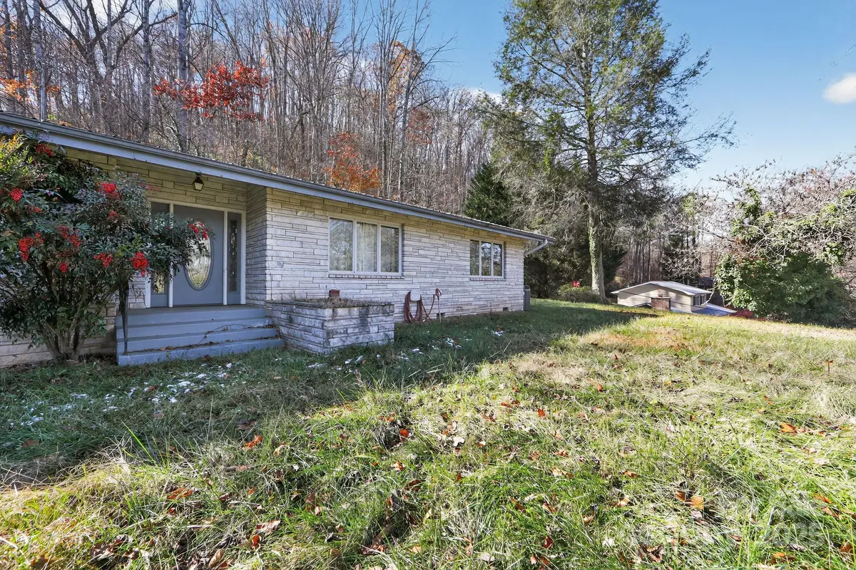 609 S Country Club Drive, Cullowhee, NC 28723 - Image #1