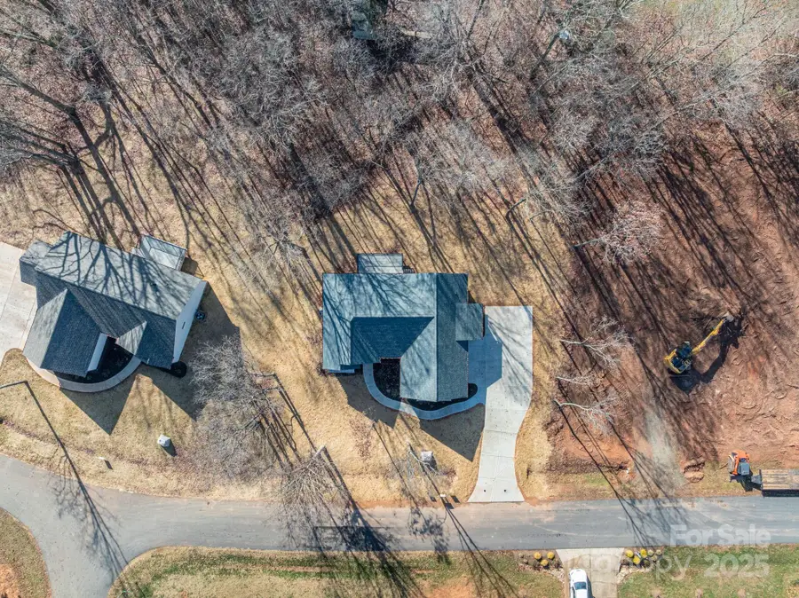 1928 Friendly Lane, Newton, NC 28658 - Image #3