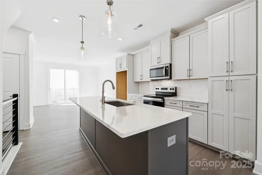 1354 Hamilton Street #06, Charlotte, NC 28206 - Image #3