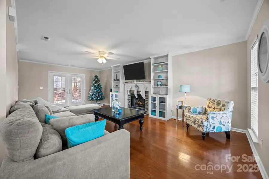 135 Shade Tree Circle, Fort Mill, SC 29715 - Image #3