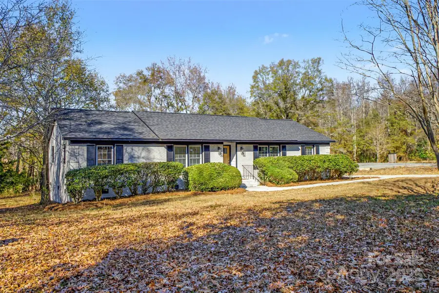 211 Ole Simpson Place, Catawba, SC 29704 - Image #3