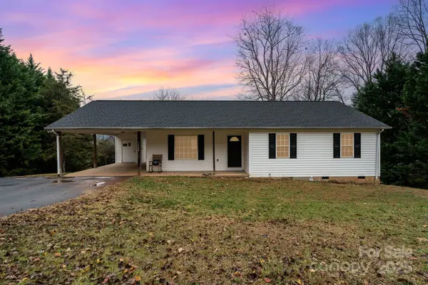 1820 Cline Place, Lenoir, NC 28645