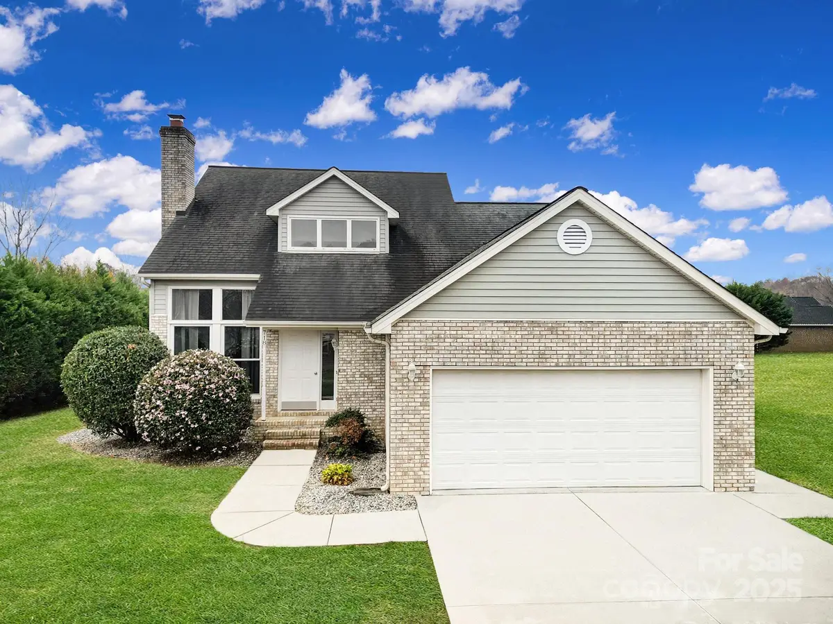 718 Emerson Drive, Mooresville, NC 28115 - Image #1