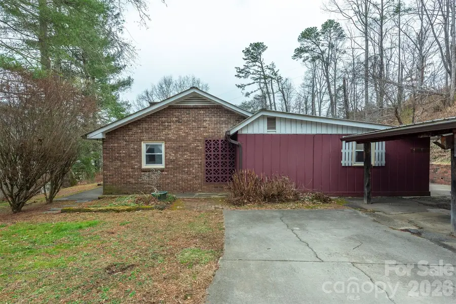 175 & 179 River Lane, Canton, NC 28716 - Image #2