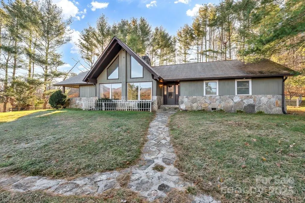307 Minnie Lane, Bakersville, NC 28705 - Image #1