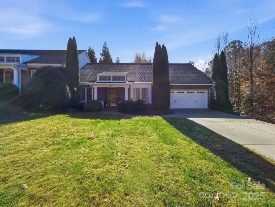 169 42nd Avenue Drive Nw, Hickory, NC 28601 - Image #2