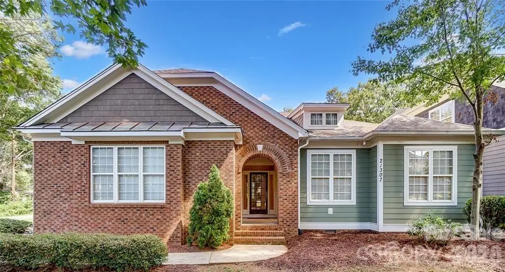 21307 Island Forest Drive, Cornelius, NC 28031 - #1