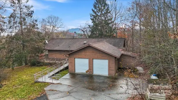 221 Mary King Mountain Drive, Murphy, NC 28906