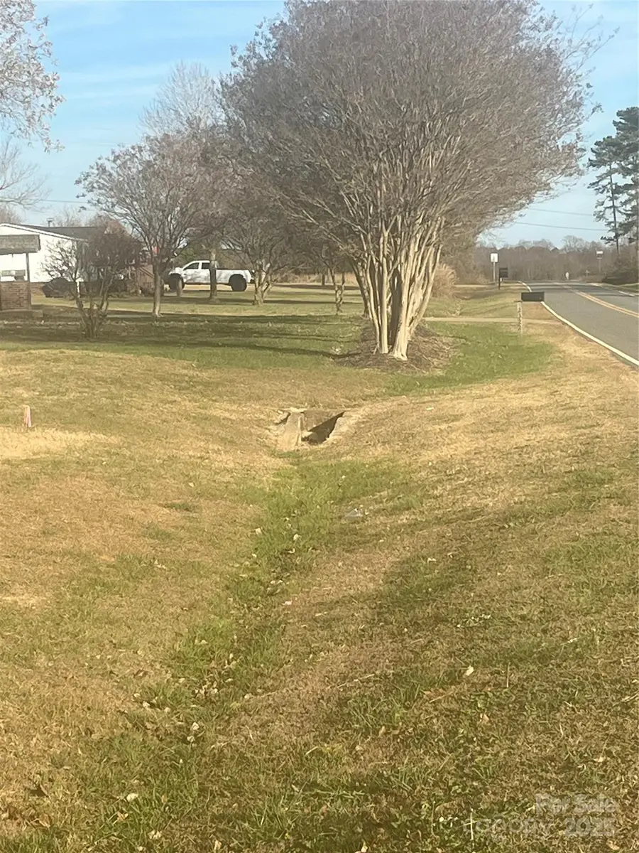 2322 Mccraw Road, Mooresboro, NC 28114 - Image #3