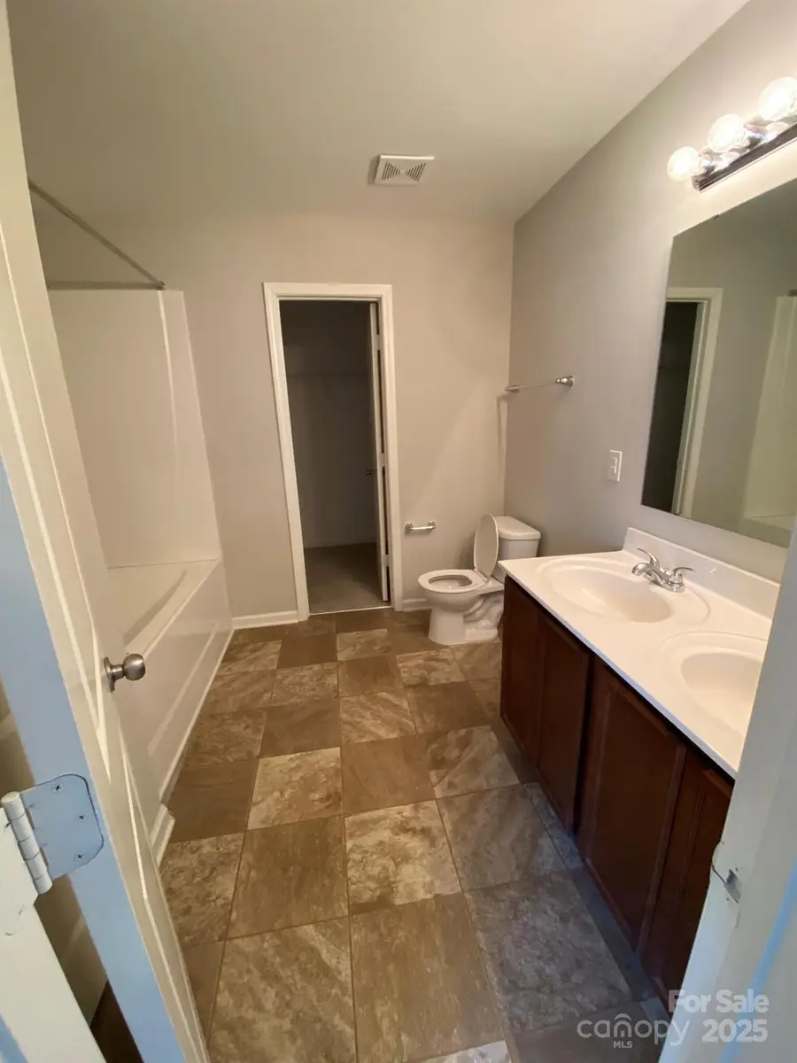 2036 E Park Drive, Lancaster, SC 29720 - Image #3