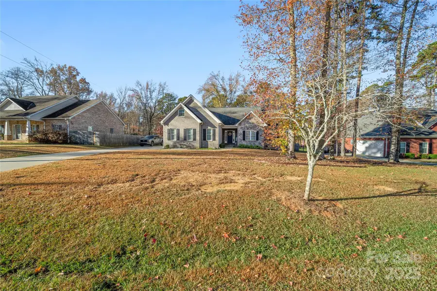 5909 Oakwood Lane, Indian Trail, NC 28079 - Image #3