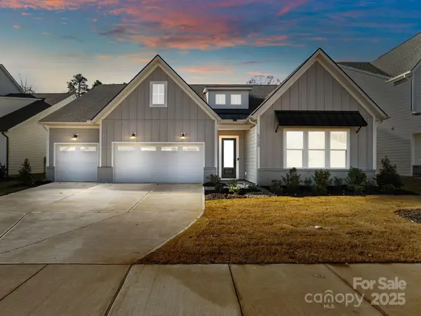 5300 Mint Harbor Way, Charlotte, NC 28269