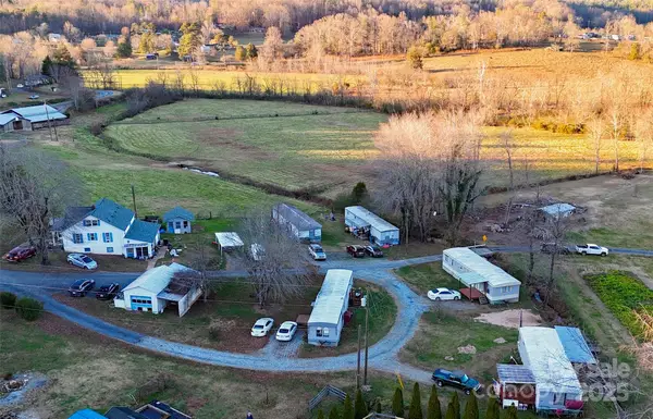 2333 Cedar Rock Circle, Lenoir, NC 28645