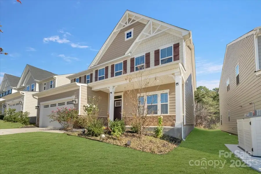 202 Tetcott Street, Mooresville, NC 2811 - Image #3