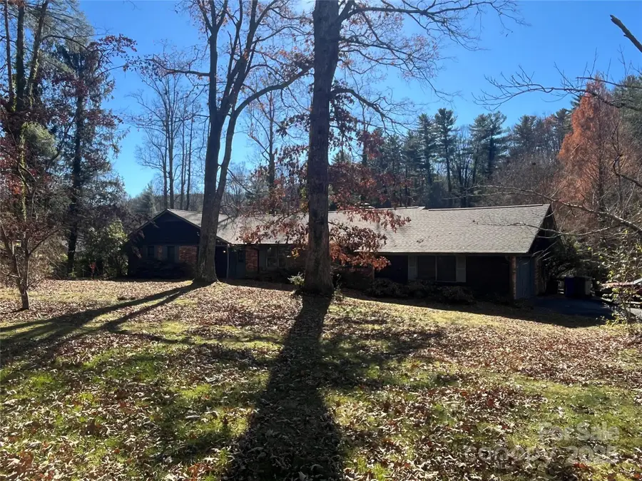 1050 Indian Hill Road, Hendersonville, NC 28791 - Image #2