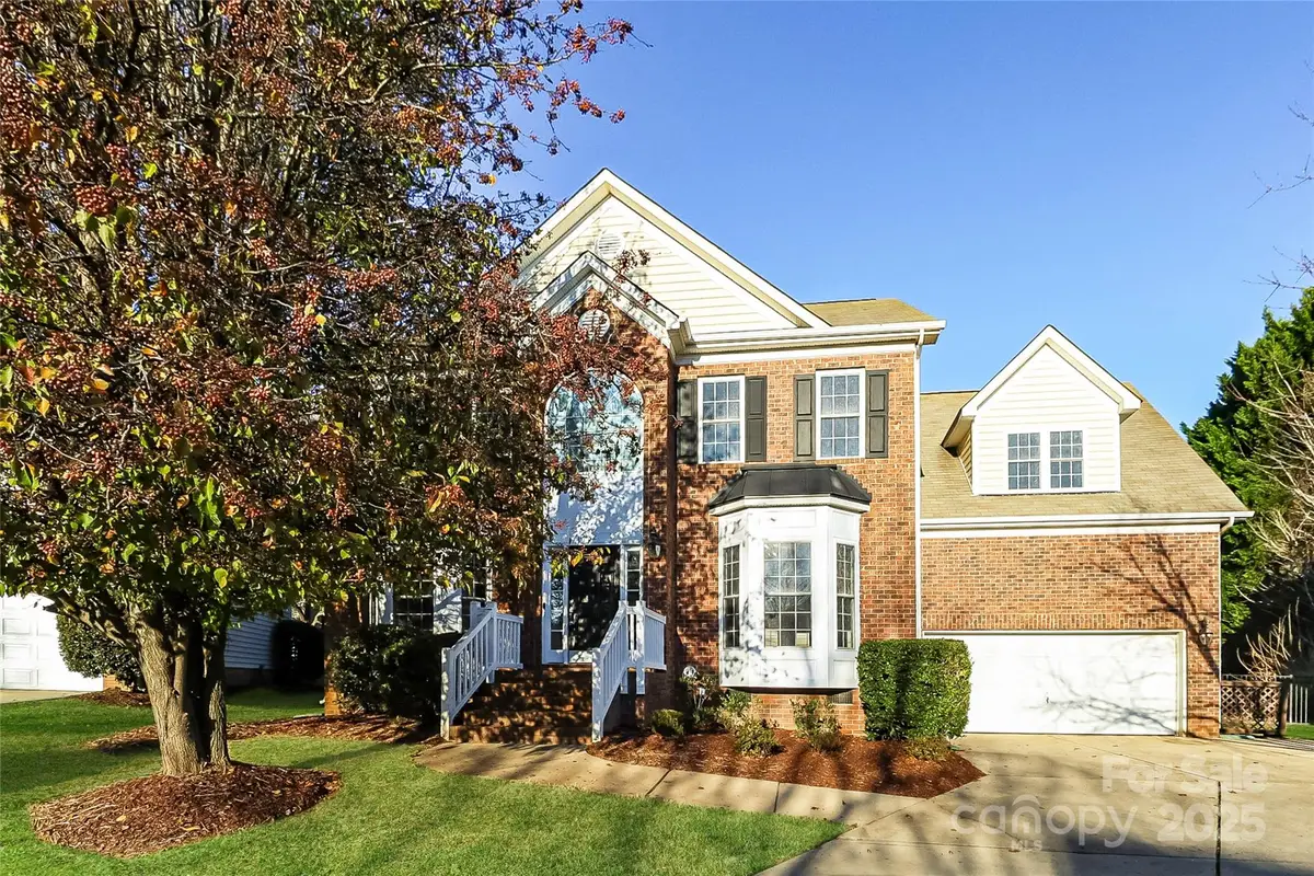 17132 Knoxwood Drive, Huntersville, NC 28078 - Image #1