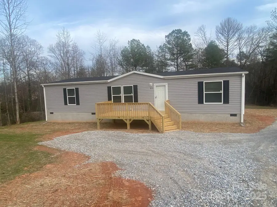 1052 Benfield Woods, Morganton, NC 28655 - Image #2