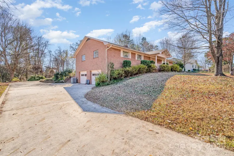 138 Arlington Avenue Se, Concord, NC 28025 - Image #3