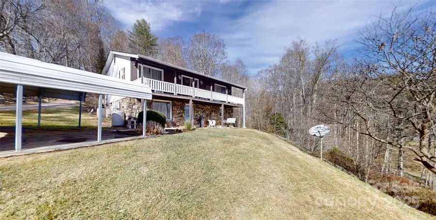 707 Lickskillet Road, Burnsville, NC 28714 - Image #2