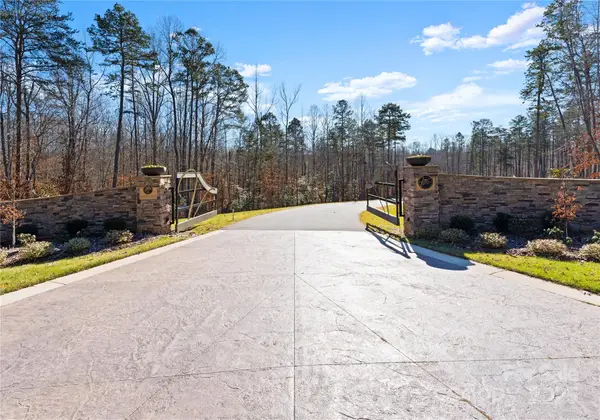 7 Ventosa Drive, Denver, NC 28037