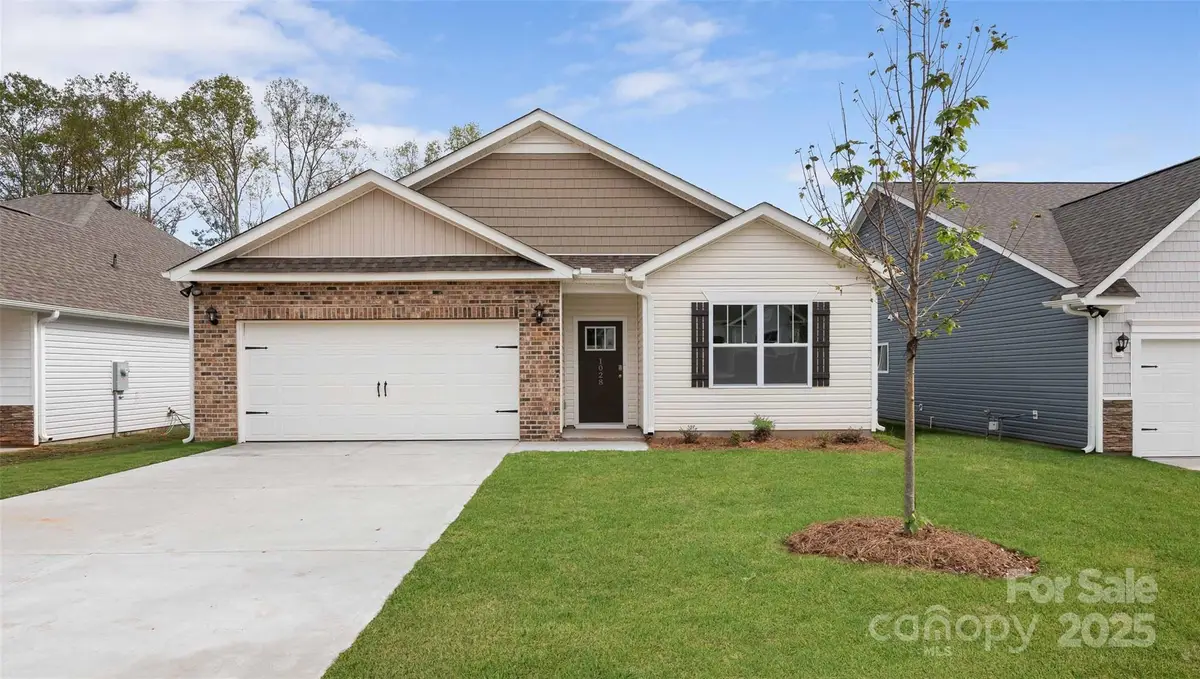 167 Farmwood Trail, Waynesville, NC 28786 - Image #1