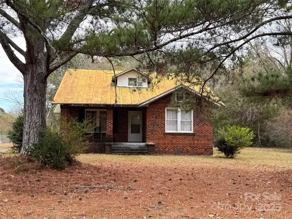 109 S 2nd Street, Lilesville, NC 28091