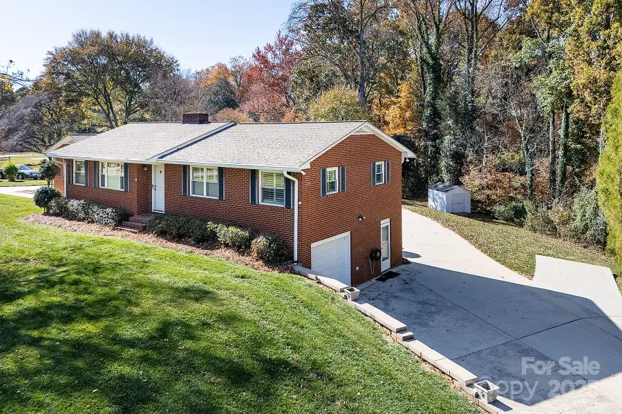 100 Joyce Avenue, Huntersville, NC 28078 - Image #3