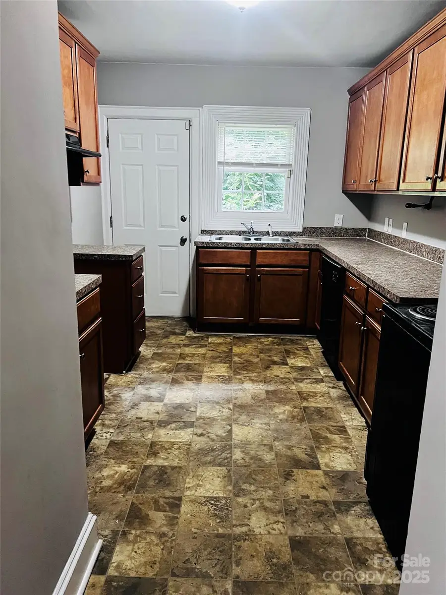 1915 West Boulevard, Charlotte, NC 28208 - Image #3