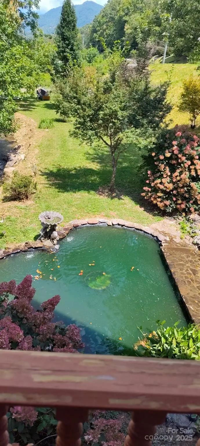 814 Barkers Creek Road, Whittier, NC 28789 - Image #2