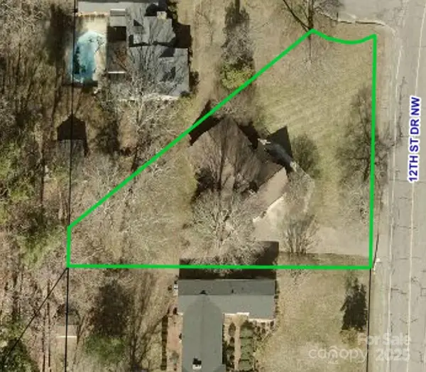 1775 12th Street Drive Nw, Hickory, NC 28601