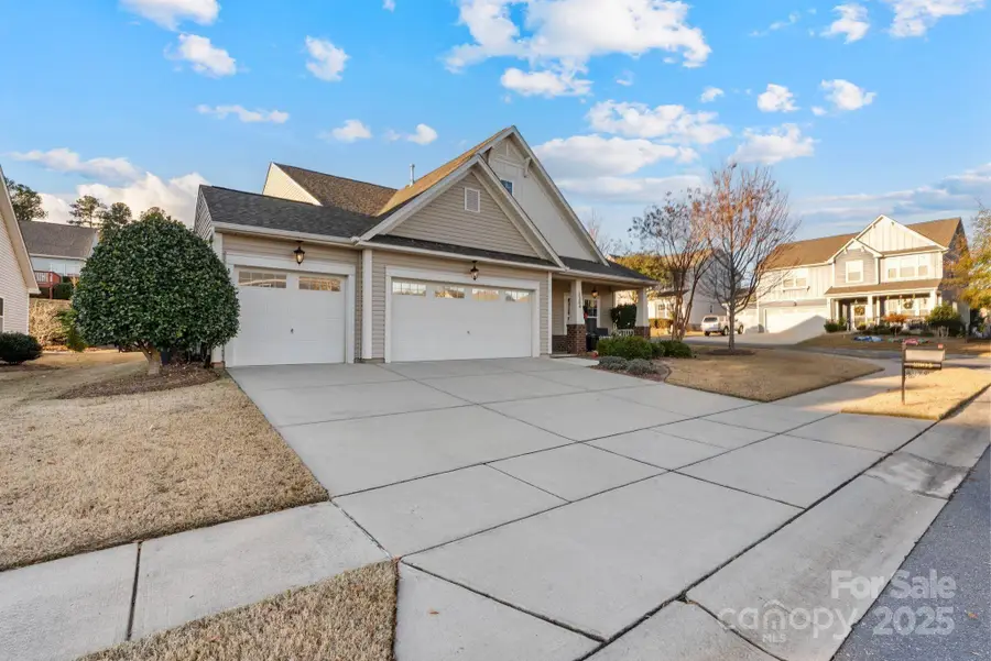 2304 Celandine Way, Tega Cay, SC 29708 - Image #3