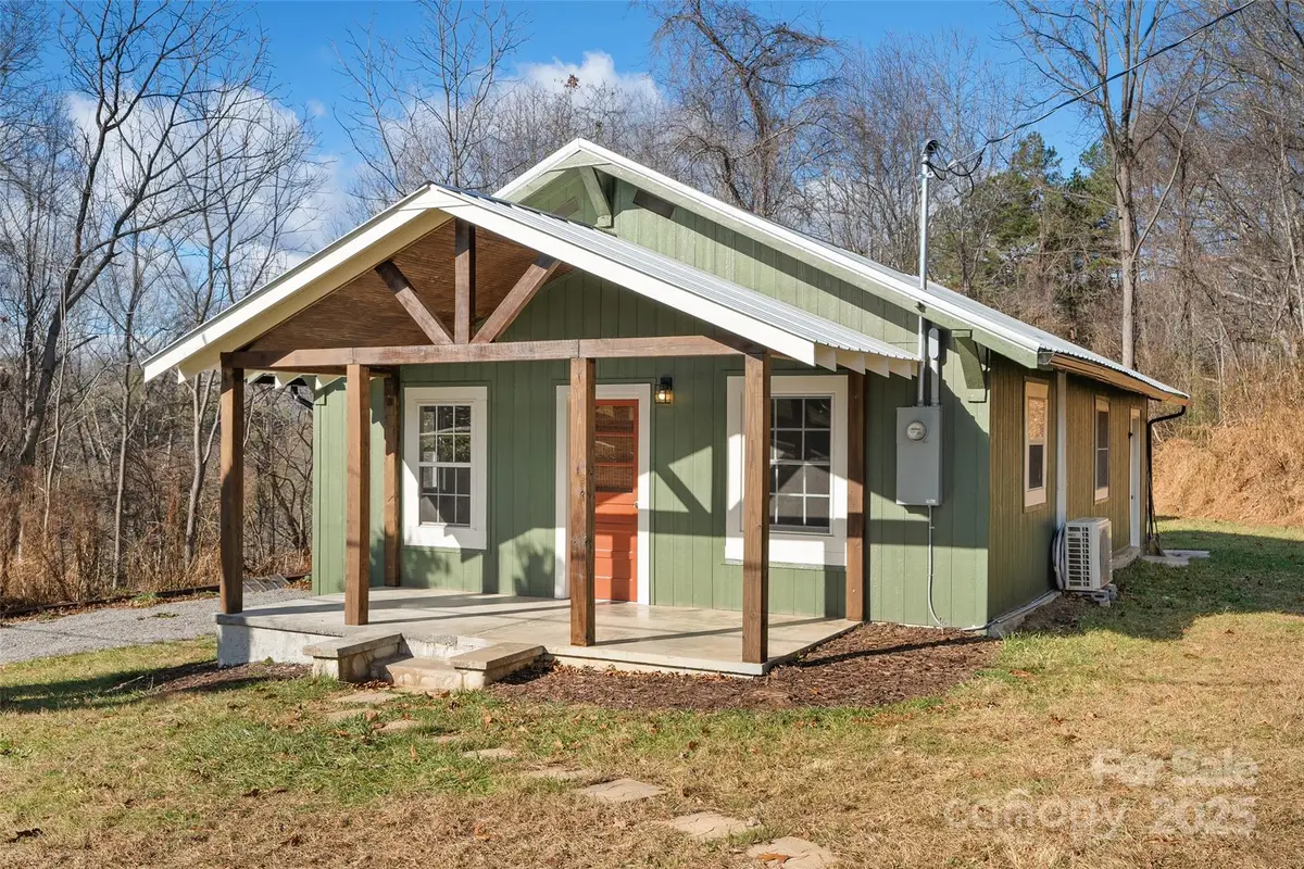 1901 Murray Road, Canton, NC 28716 - Image #1