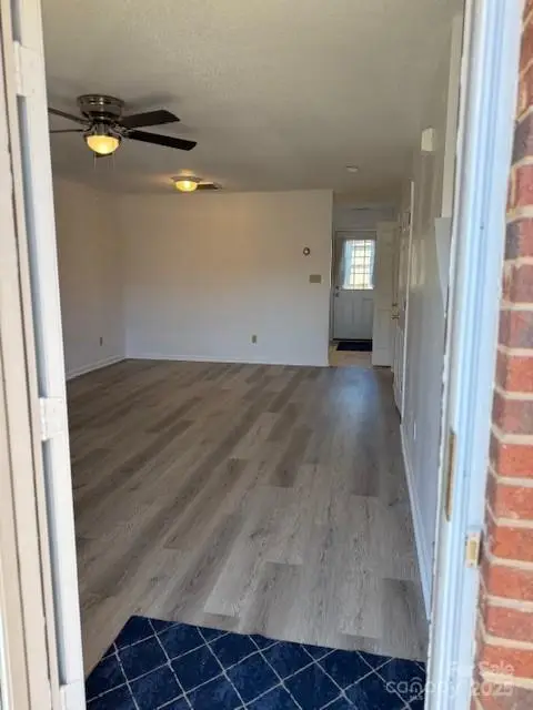 1092 22nd Street Ne #105, Hickory, NC 28601 - Image #2