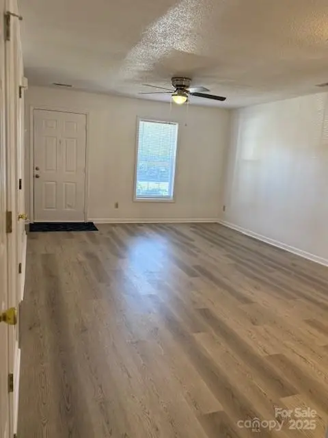 1092 22nd Street Ne #105, Hickory, NC 28601 - Image #3