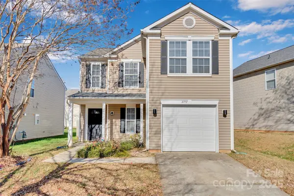 2707 Cochrane Drive, Charlotte, NC 28269