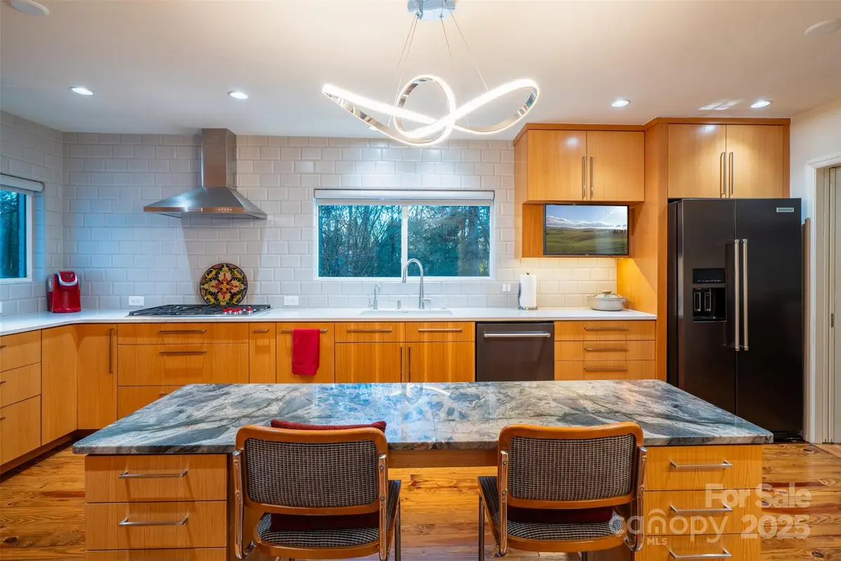 1330 Cedar Lane, Charlotte, NC 28226 - Image #1