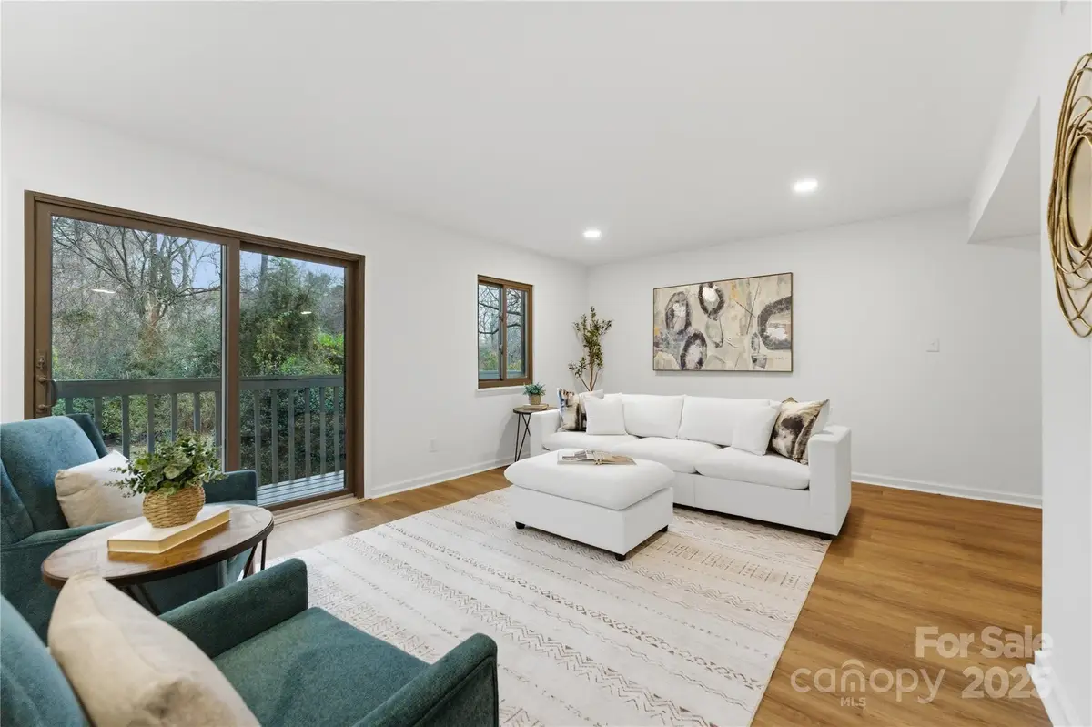 3655 Maple Glenn Lane, Charlotte, NC 28226 - Image #1