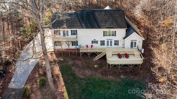 7001 Vinewood Road, Sherrills Ford, NC 28673