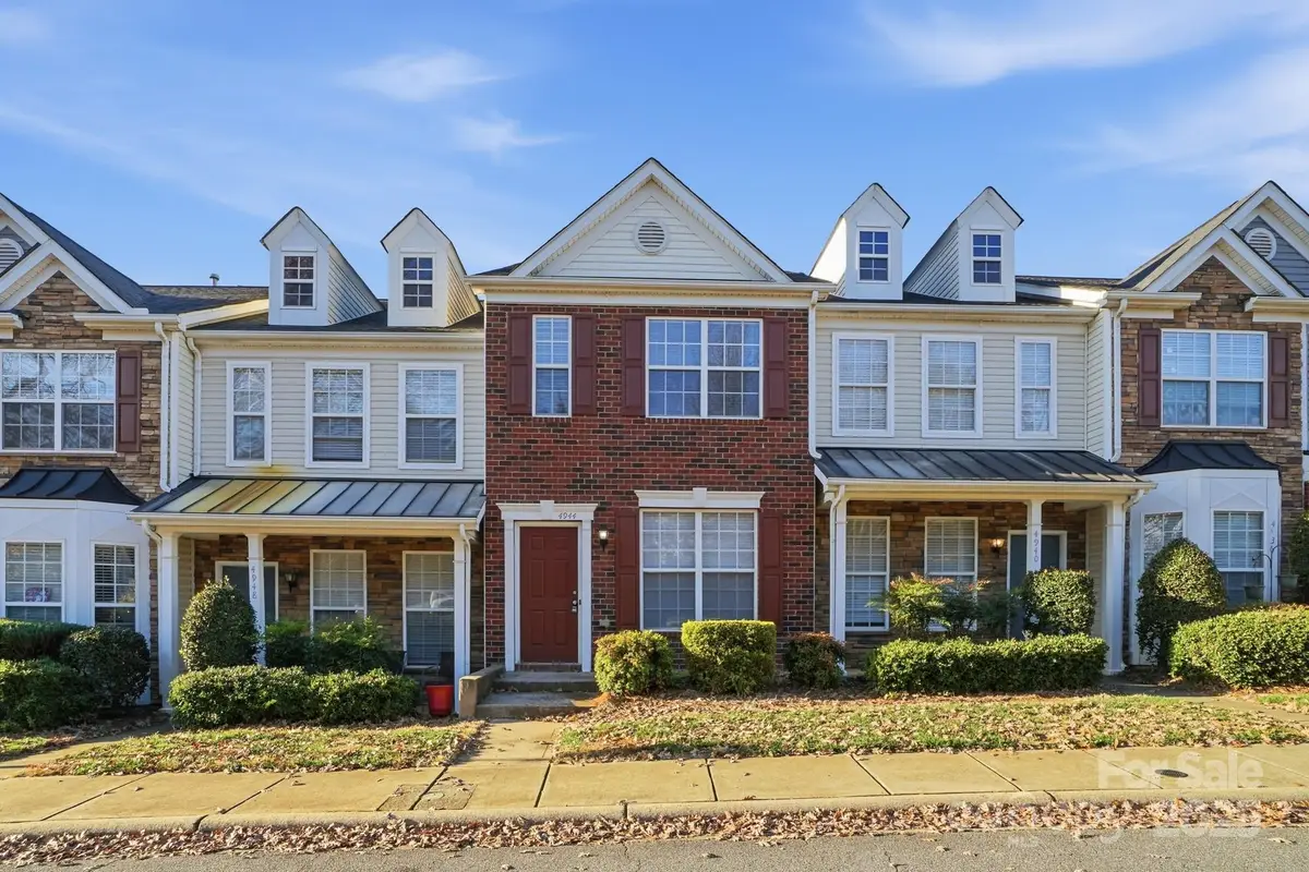 4944 Kotlik Drive, Charlotte, NC 28269 - Image #1