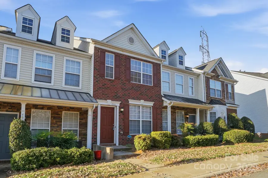 4944 Kotlik Drive, Charlotte, NC 28269 - Image #2