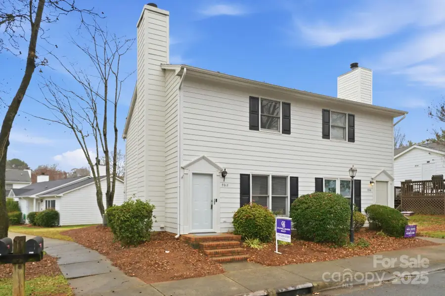 5918 Crape Myrtle Lane, Charlotte, NC 28216 - Image #2