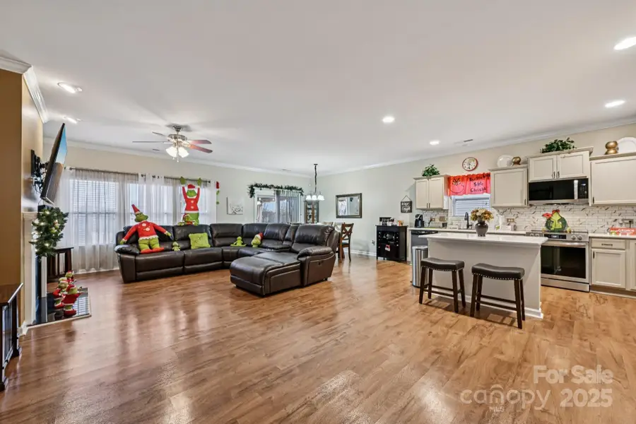 15028 Cavanshire Trail, Charlotte, NC 28278 - Image #3