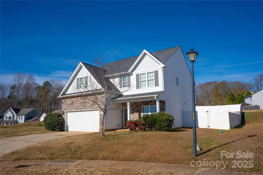 108 Mcgarty Place, Mount Holly, NC 28120 - Image #3