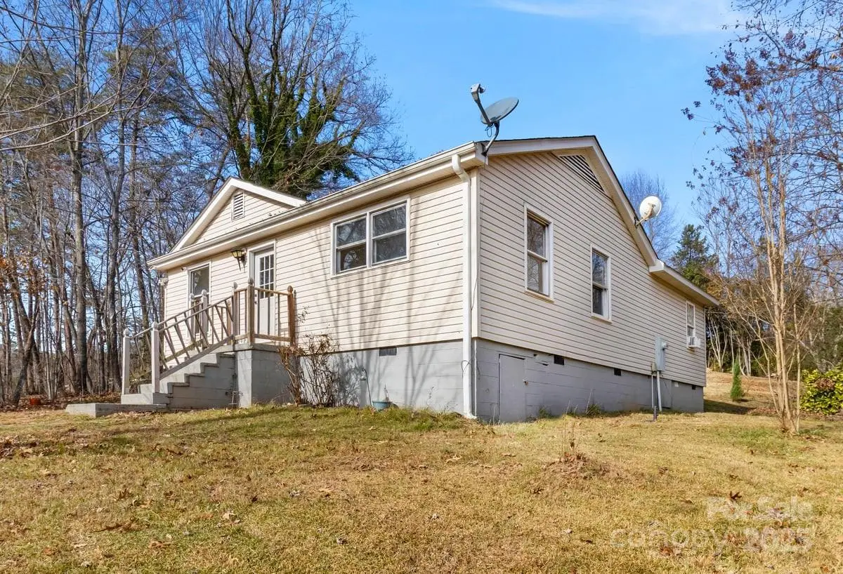 34 Scot Turn None, Mill Spring, NC 28756 - Image #1