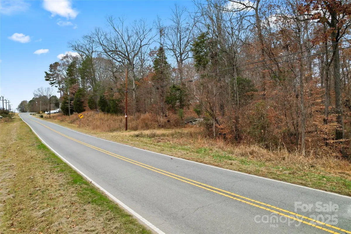 10414 Harwood Lane, Charlotte, NC 28214 - Image #1