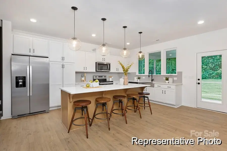 5009 Mooreland Oaks Way, Mount Holly, NC 28120 - Image #3